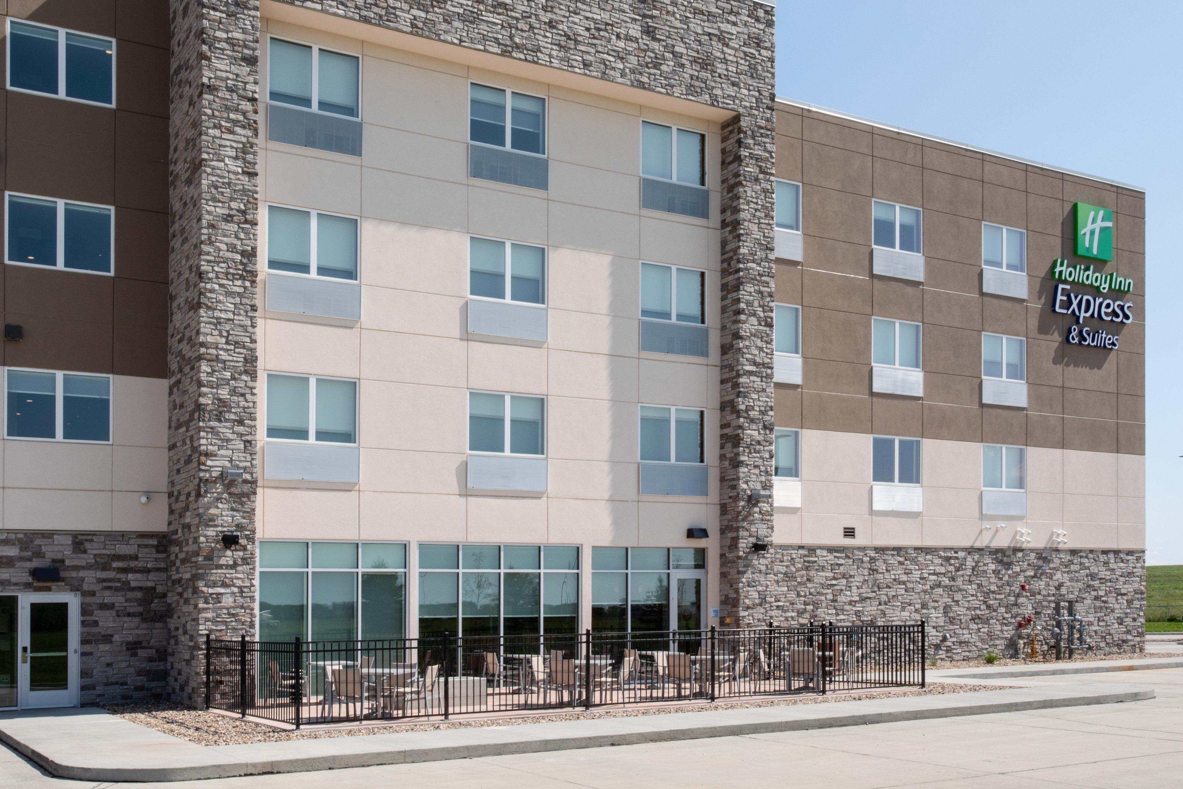 Holiday Inn Express & Suites Sioux City North - Event Center By Ihg Dakota Dunes Esterno foto