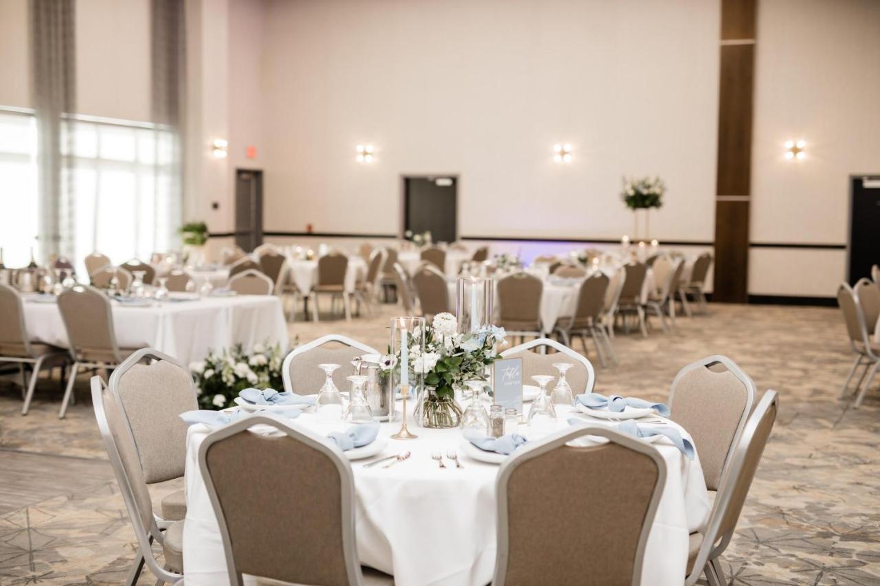 Holiday Inn Express & Suites Sioux City North - Event Center By Ihg Dakota Dunes Esterno foto